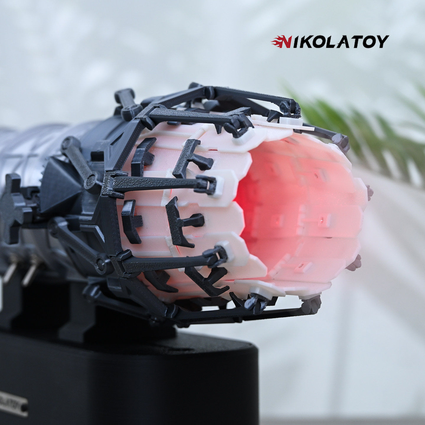 NIKOLATOY Turbofan-Motormodell – Office Tech Gifts Bewertung und Preis